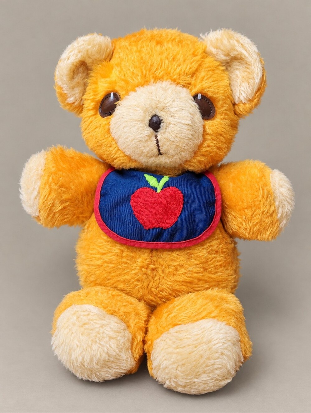 Vintage 1975 Fisher Price Freddy Bear #418 Apple Bib Plush Teddy